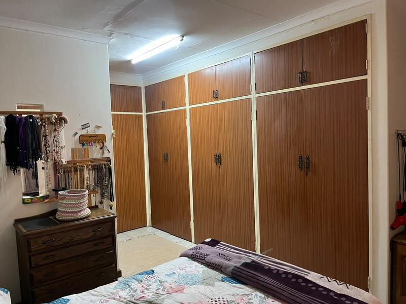 6 Bedroom Property for Sale in Koster North West